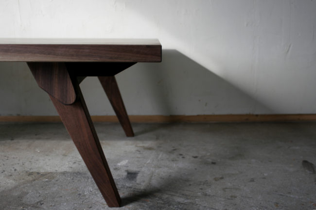 折り畳みテーブル | テーブル | folding table | 山形・仙台を中心にオリジナル家具・オーダー家具、インテリアのデザイン・製作・納品をおこなっています。おしゃれ。