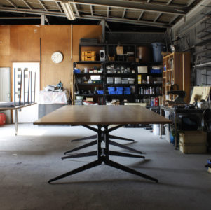 ミーティングテーブル | テーブル | 山形・仙台を中心にオリジナル家具・オーダー家具、インテリアのデザイン・製作・納品をおこなっています。おしゃれ。