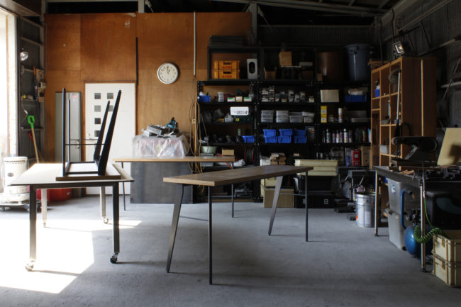 ミーティングテーブル | テーブル | 山形・仙台を中心にオリジナル家具・オーダー家具、インテリアのデザイン・製作・納品をおこなっています。おしゃれ。