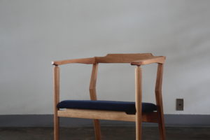家具　山形　TIMBERCOURT 椅子　イス
