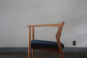 家具　山形　TIMBERCOURT 椅子　イス