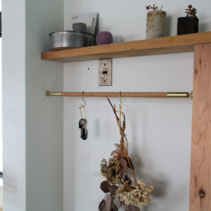 突っ張り棒 | つっぱり棒 | 真鍮 | 山形・仙台を中心にオリジナル家具・オーダー家具、インテリアのデザイン・製作・納品をおこなっています。おしゃれ。