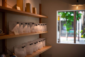 リノベーション | 店舗デザイン | あうる | とんがりビル | 山形・仙台を中心にオリジナル家具・オーダー家具、インテリアのデザイン・製作・納品をおこなっています。おしゃれ。