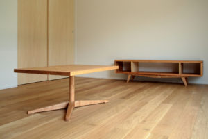 ダイニングテーブル | テーブル | 山形・仙台を中心にオリジナル家具・オーダー家具、インテリアのデザイン・製作・納品をおこなっています。おしゃれ。