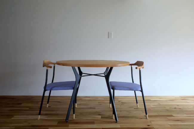 ダイニングテーブル | テーブル | 山形・仙台を中心にオリジナル家具・オーダー家具、インテリアのデザイン・製作・納品をおこなっています。おしゃれ。
