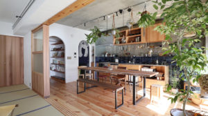 リノベーション | 造作キッチン | ダイニングテーブル | テーブル | 山形・仙台を中心にオリジナル家具・オーダー家具、インテリアのデザイン・製作・納品をおこなっています。おしゃれ。