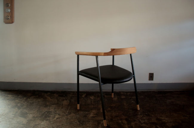 アームチェア | 椅子 | ダイニングテーブル | テーブル | 山形・仙台を中心にオリジナル家具・オーダー家具、インテリアのデザイン・製作・納品をおこなっています。おしゃれ。