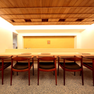 店舗内装 | 椅子 | ダイニングテーブル | テーブル | 山形・仙台を中心にオリジナル家具・オーダー家具、インテリアのデザイン・製作・納品をおこなっています。おしゃれ。