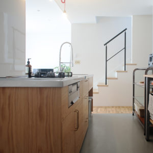 キッチン | オーダーキッチン | 特注家具 | 造作家具 | アームチェア | 椅子 | ダイニングテーブル | テーブル | 山形・仙台を中心にオリジナル家具・オーダー家具、インテリアのデザイン・製作・納品をおこなっています。おしゃれ。